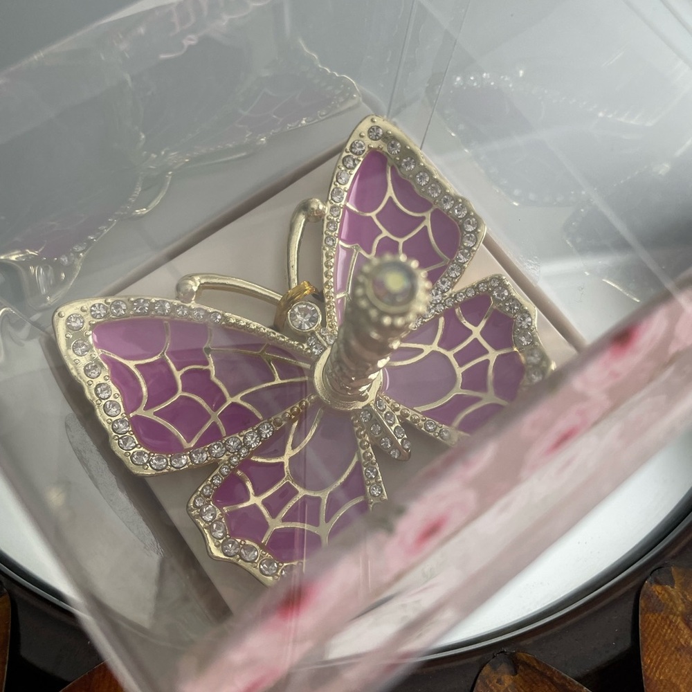 Butterfly ring holder - Picture 6 of 6